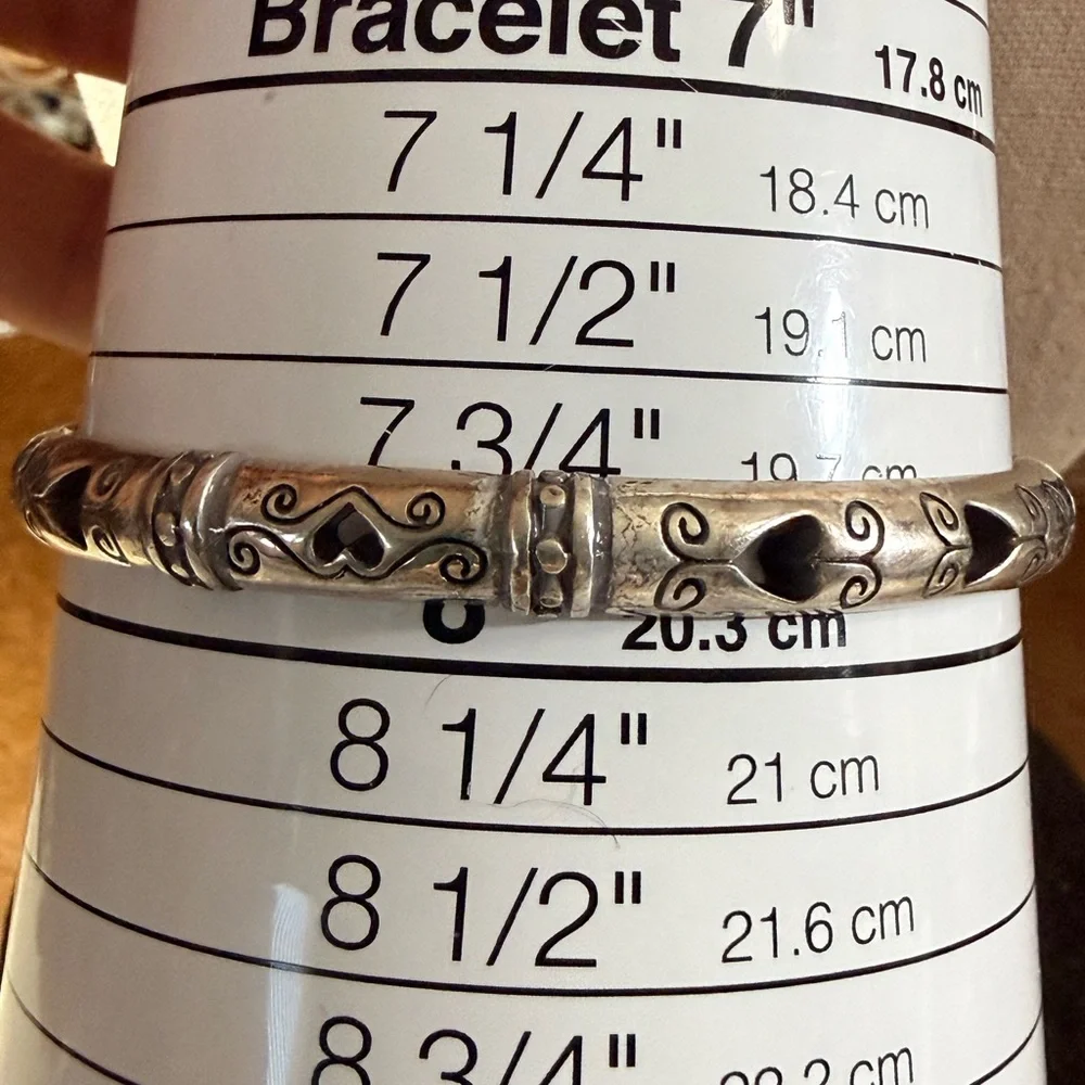 Elegant Brighton, Silverplated Bangle Set, “Shot Through The Heart” & Contempo - Picture 5 of 9